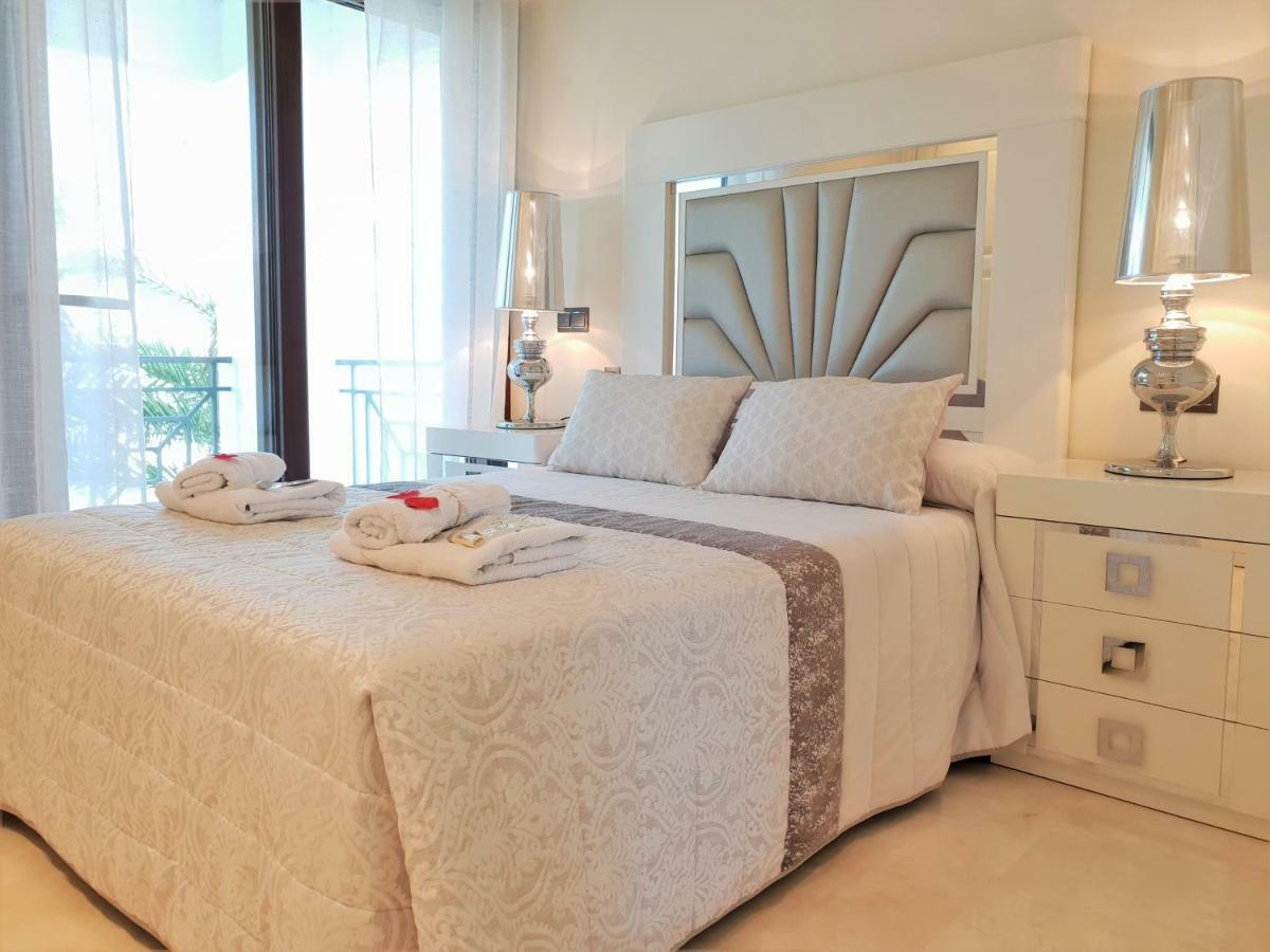 Luxury Apartment Frontal To The Sea In Estepona Doncella Beach Exterior foto