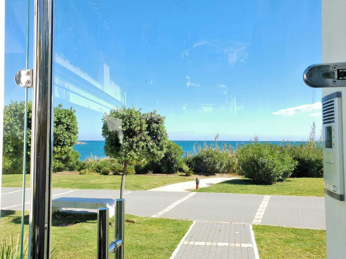 Luxury Apartment Frontal To The Sea In Estepona Doncella Beach Exterior foto