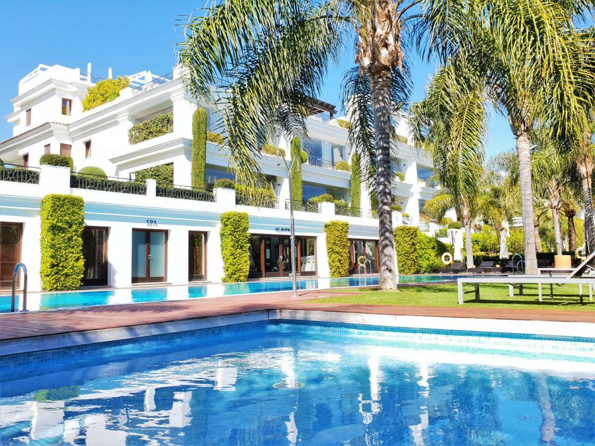 Luxury Apartment Frontal To The Sea In Estepona Doncella Beach Exterior foto